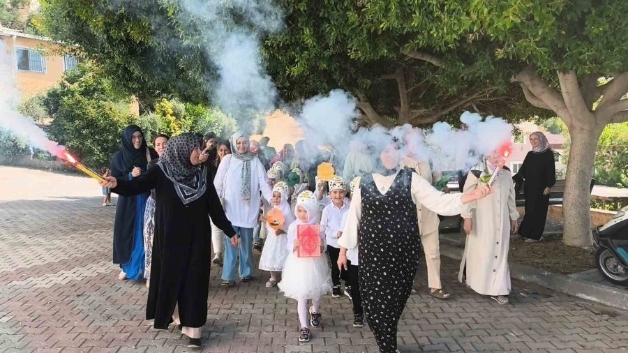 Anamur’da Minikler Kur’an Yolculuğuna Başladı