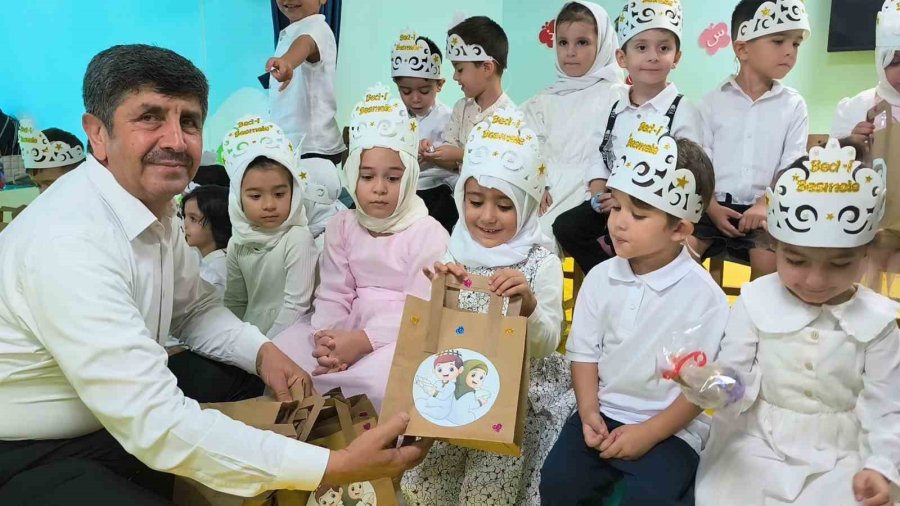 Anamur’da Minikler Kur’an Yolculuğuna Başladı