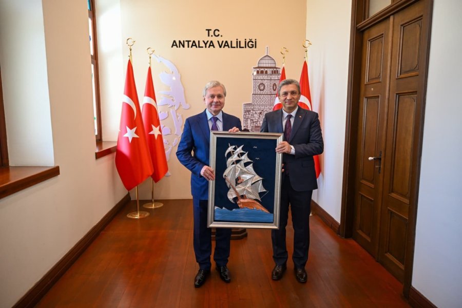 Moskova Hükümet Bakanı Çeremin: "moskova İle Antalya Arasındaki İşbirliğinin Artarak Devam Etmesini Arzuluyoruz"