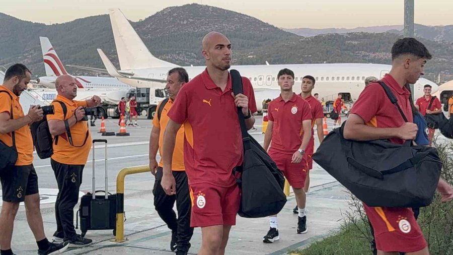 Galatasaray, Alanyaspor Maçı İçin Antalya’da