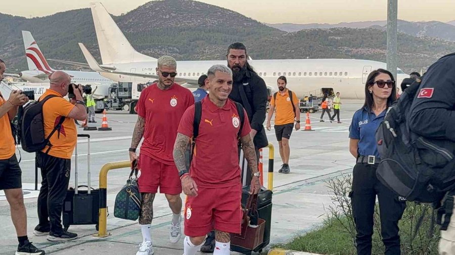 Galatasaray, Alanyaspor Maçı İçin Antalya’da