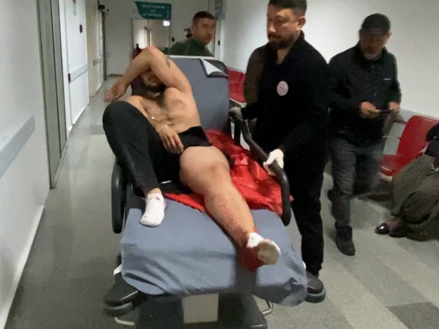 Aksaray’da Silahlı Ekmek Kavgası Kanlı Bitti: 1 Yaralı