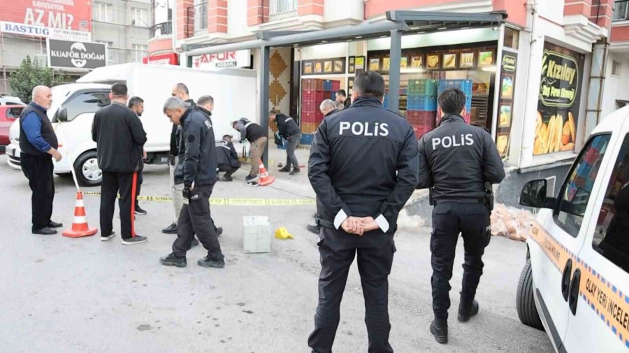 Aksaray’da Silahlı Ekmek Kavgası Kanlı Bitti: 1 Yaralı