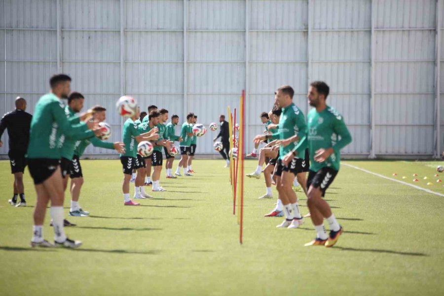 Recep Uçar: "galatasaray Ve Alanyaspor Maçında Yaşadığımız Kayıpları Telafi Etmek İstiyoruz"