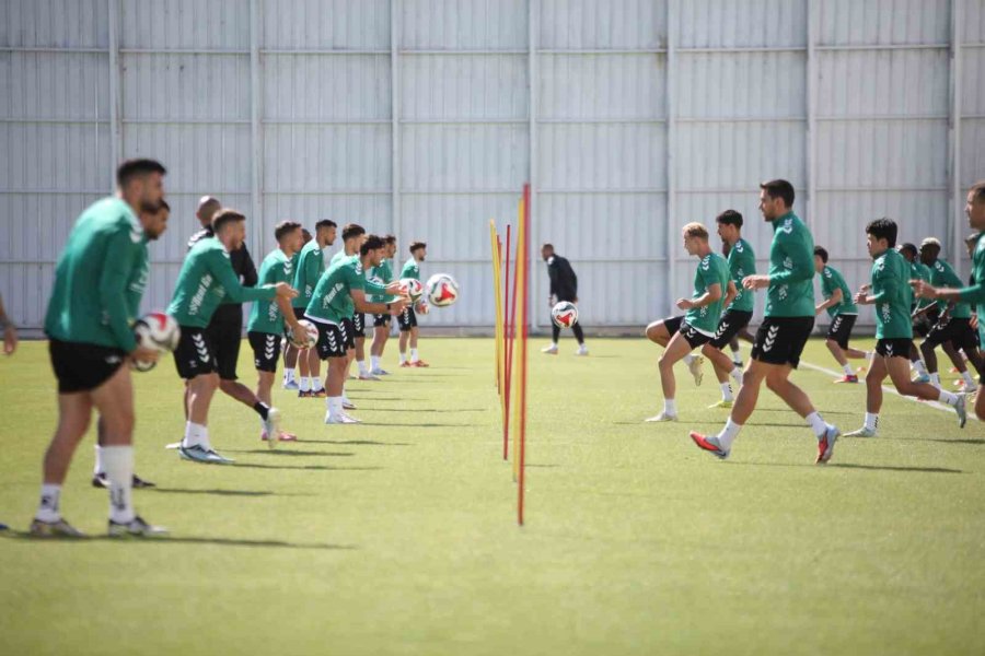 Recep Uçar: "galatasaray Ve Alanyaspor Maçında Yaşadığımız Kayıpları Telafi Etmek İstiyoruz"