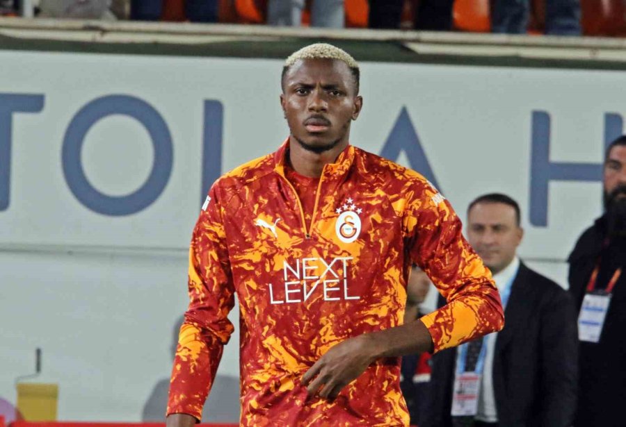 Trendyol Süper Lig: Corendon Alanyaspor: 0 - Galatasaray: 1 (maç Devam Ediyor)