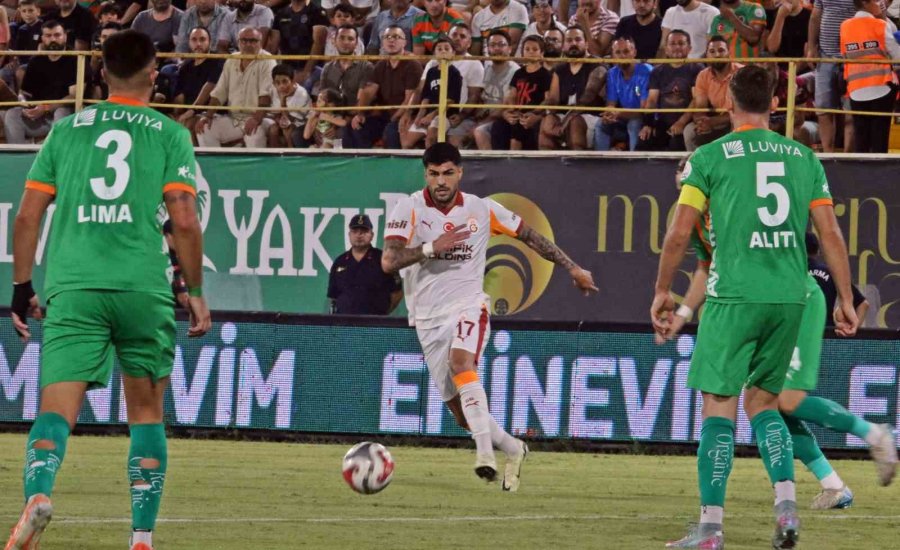 Trendyol Süper Lig: Corendon Alanyaspor: 0 - Galatasaray: 1 (maç Devam Ediyor)