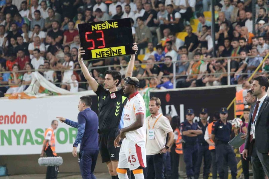 Trendyol Süper Lig: Corendon Alanyaspor: 0 - Galatasaray: 1 (maç Sonucu)