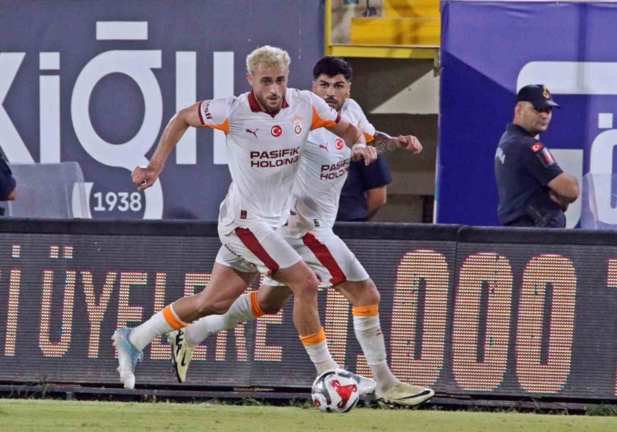 Trendyol Süper Lig: Corendon Alanyaspor: 0 - Galatasaray: 1 (ilk Yarı)