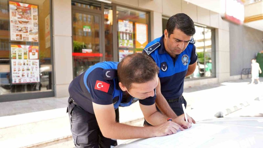 Alanya’da Tarihi Geçmiş Bebek Maması Satan 2 Market Mühürlendi