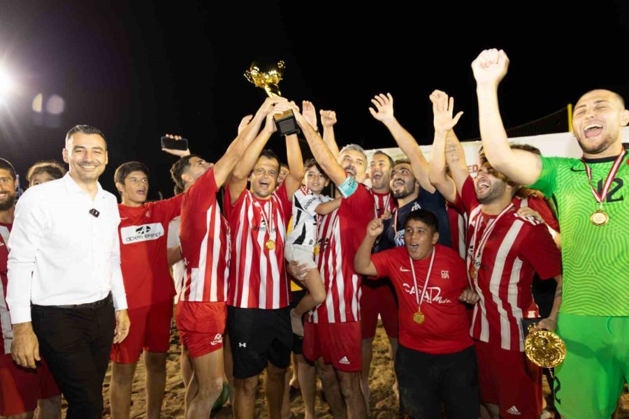 Tff Plaj Futbolu Ligi Manavgat Etabında Şampiyon Çimhan Sarılarspor Oldu