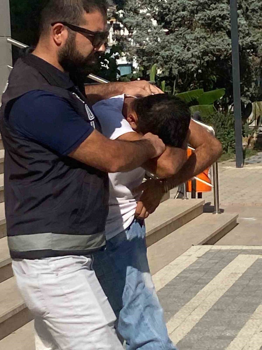 Gazipaşa’da Uyuşturucu Operasyonu: 2 Kişi Tutuklandı