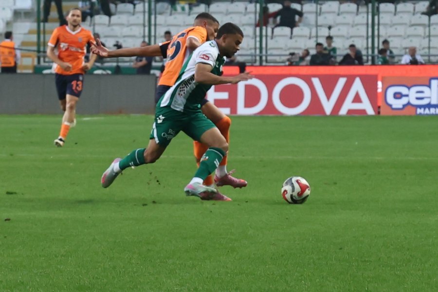 Trendyol Süper Lig: Konyaspor: 2 - Rams Başakşehir: 1 (maç Sonucu)