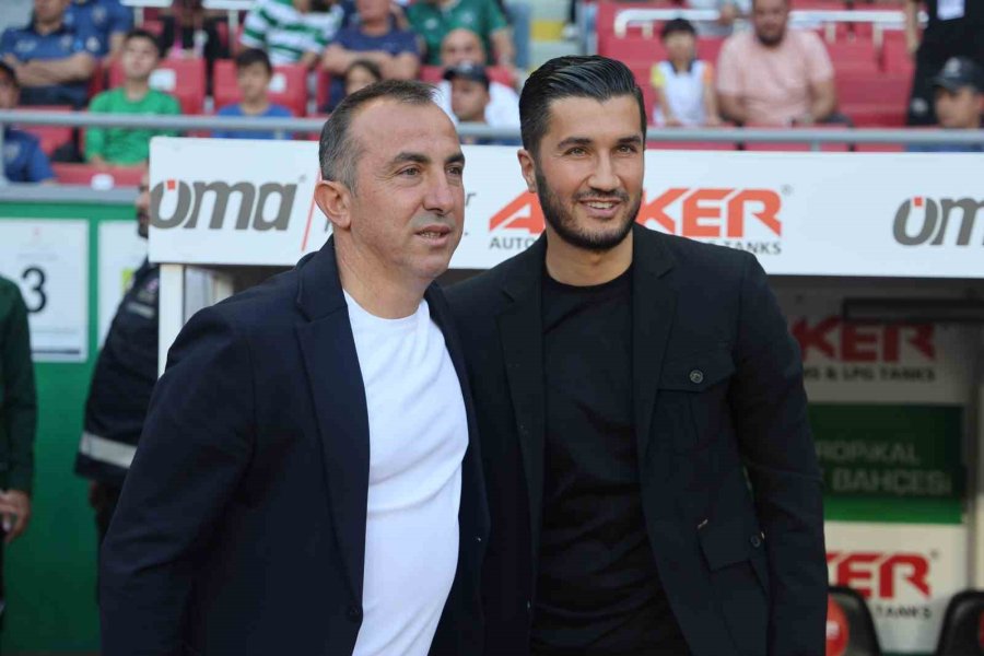 Trendyol Süper Lig: Konyaspor: 2 - Rams Başakşehir: 0 (ilk Yarı)