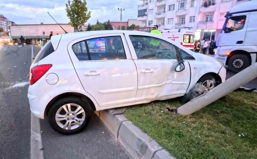 Kediyi Kurtardı Ama Kazadan Kaçamadı