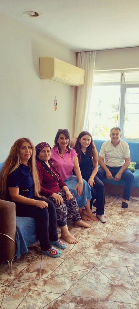 Hayırsever Aileden 8 Adet Tekerlekli Sandalye Desteği