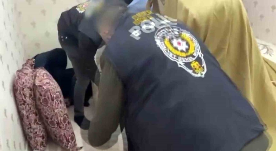 Niğde Merkezli Operasyonda Dolandırıcılık Şüphelileri Yakalandı