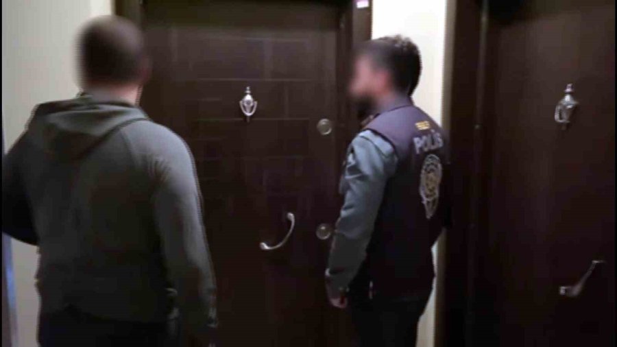 Niğde Merkezli Operasyonda Dolandırıcılık Şüphelileri Yakalandı