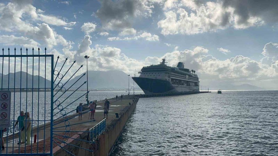 Alanya Limanı, Yılın İlk 9 Ayında 14 Kruvaziyer Gemisini Ağırladı
