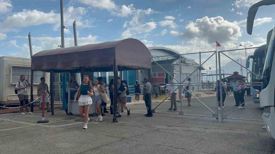 Alanya Limanı, Yılın İlk 9 Ayında 14 Kruvaziyer Gemisini Ağırladı