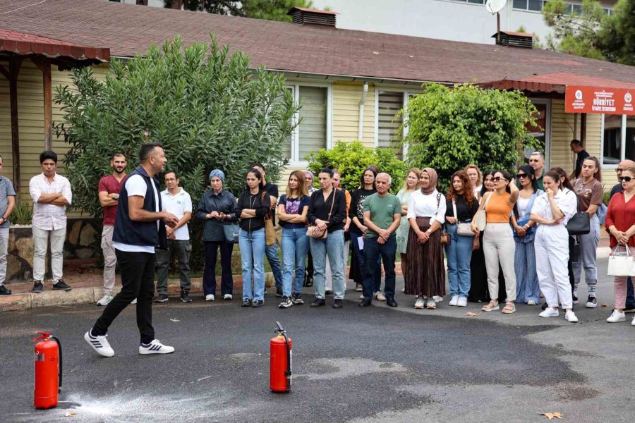 Büyükşehir Çalışanlarına Yangın Eğitimi Ve Tatbikat