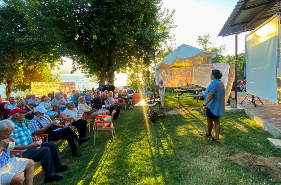 Muratpaşa’dan Alzheimer Farkındalık Çalışması
