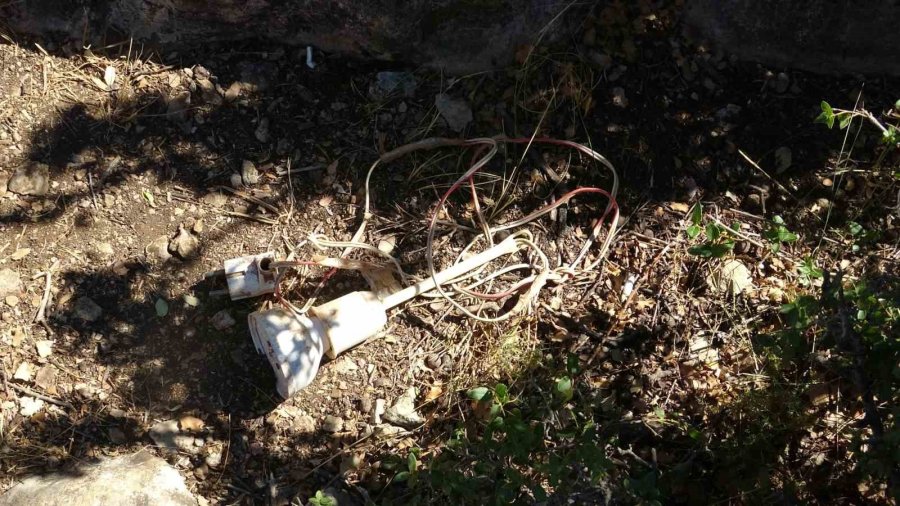 Antalya’da Define Faciası: 1 Ölü 2 Yaralı