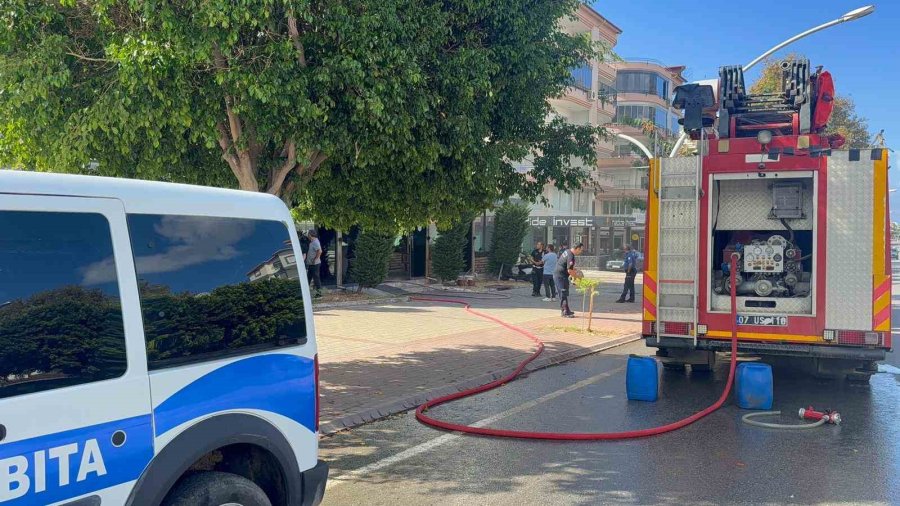 Gazipaşa’da Kafe Bacasındaki Yangını İtfaiye Ekipleri Söndürdü