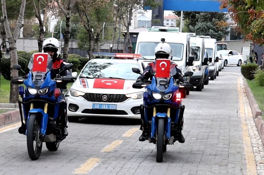 Aksaray’da Şehit Jandarmalar Gözyaşlarıyla Memleketlerine Uğurlandı