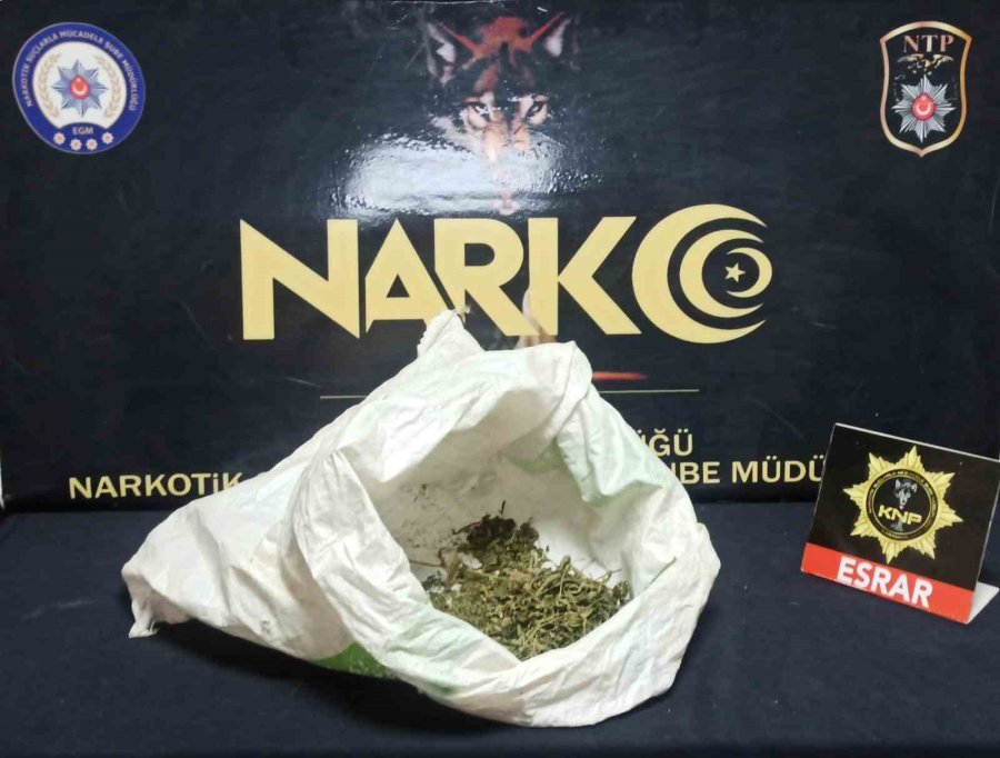 Karaman’da Uyuşturucu Ve Ruhsatsız Silahlar Ele Geçirildi: 8 Kişi Tutuklandı