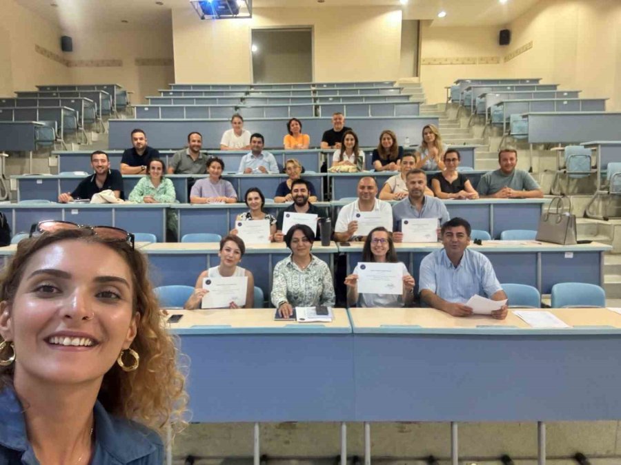 Akdeniz Üniversitesi Bilirkişilik Eğitimlerinde Bin 255 Kişiye Eğitim Verdi