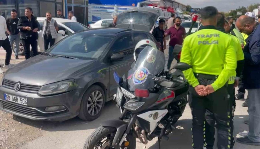 Önce Patronundan Sonra Polisten Kaçtı, Yakalanınca Gazetecileri Tehdit Etti