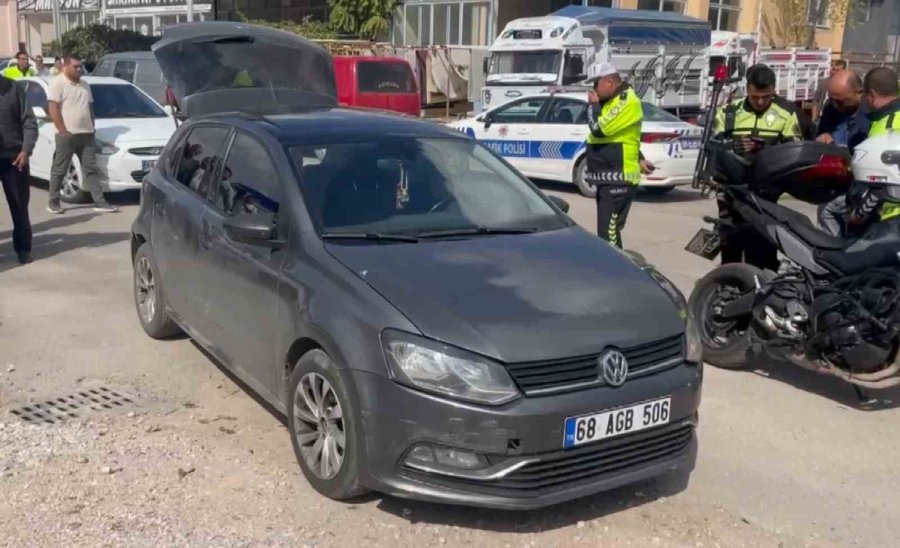 Önce Patronundan Sonra Polisten Kaçtı, Yakalanınca Gazetecileri Tehdit Etti