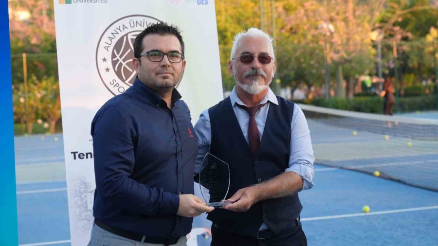 Alanya’da Tenis İle Yeni Başlangıçlar Projesi Tanıtıldı