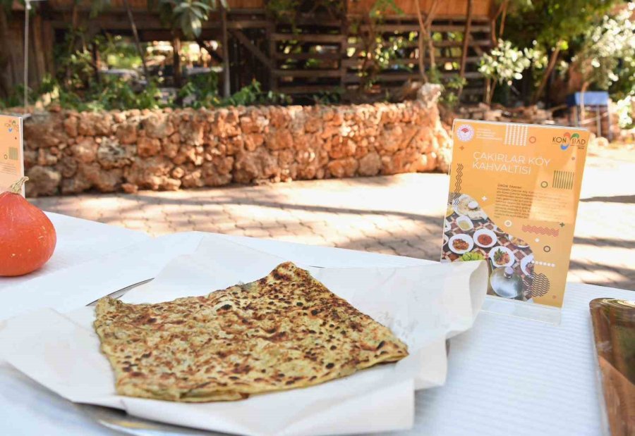 Konyaaltı’nda Coğrafi İşaretli Ürünler Tanıtıldı