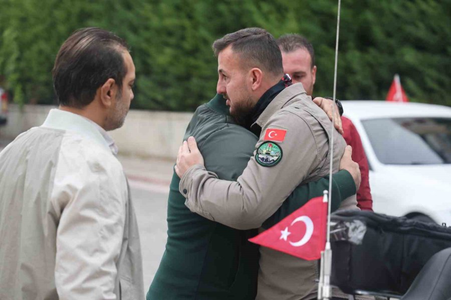 Tam 3 Bin 707 Kilometre: Motosikletle Umreye Gitmek İçin Yola Çıktı