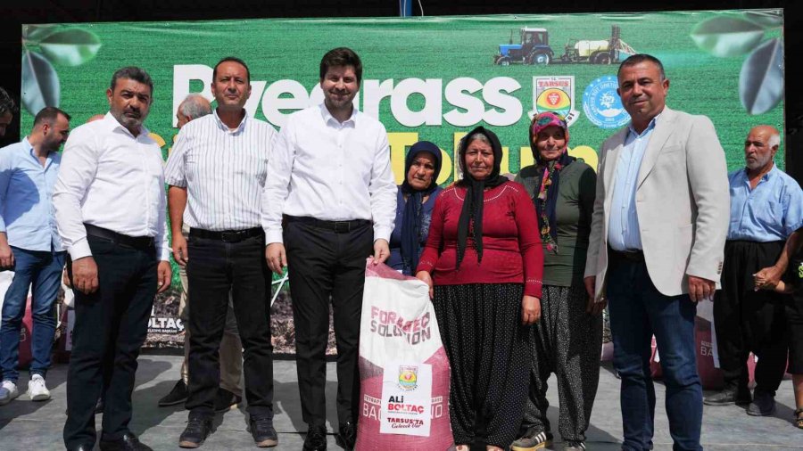 Tarsus’ta Üreticiye Yüzde 50 Hibe Destekli Tohum Desteği