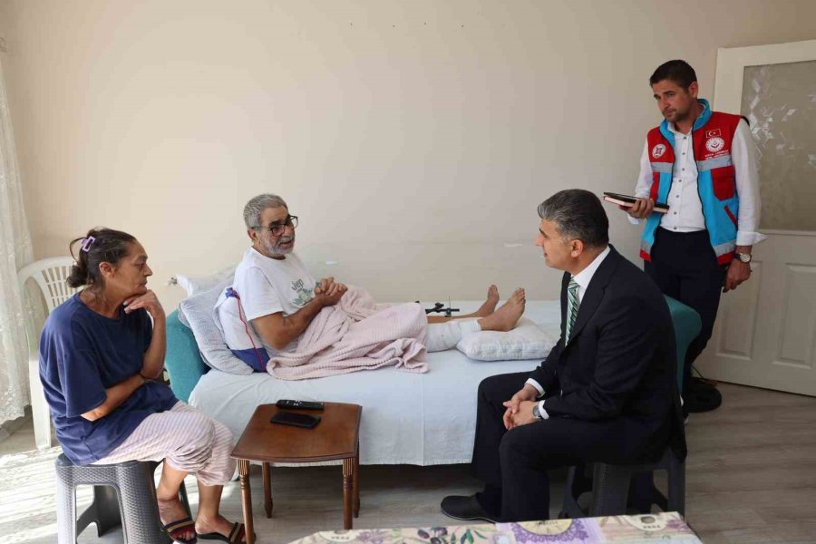 Akdeniz’de Dünya Yaşlılar Günü’nde Vefa Dolu Anlar