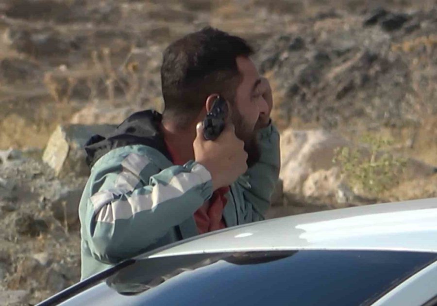 Jandarmanın 7 Saat Süren İkna Çabası Arkadaşının Müdahalesiyle Son Buldu