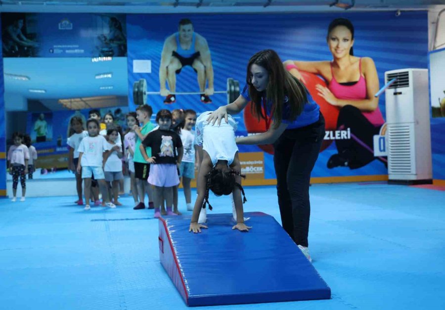 Asfim’de Çocuklar Sporla Büyüyor