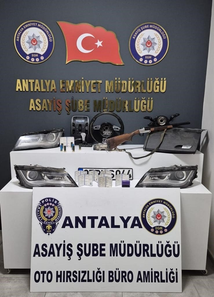 Antalya’da ’change’ Araç Operasyonu: Emniyet 5 Ay Boyunca İzlerini Sürdü