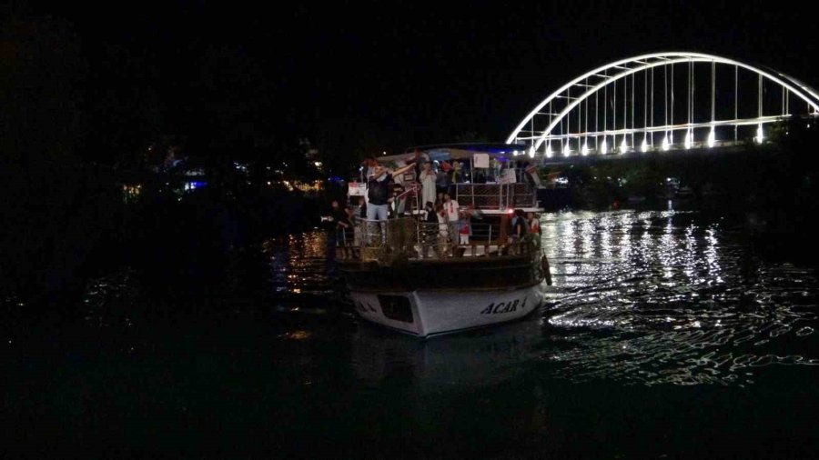 Antalya’da İsrail’in Küresel Sumud Filosu’na Müdahalesine Tepki