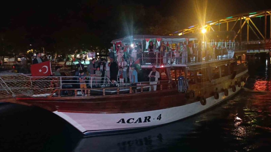Antalya’da İsrail’in Küresel Sumud Filosu’na Müdahalesine Tepki