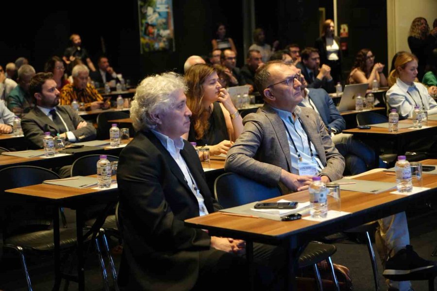 Prof. Dr. Özkan: "hedefimiz İlaçsız Rahim Naklini Yapabilmek"