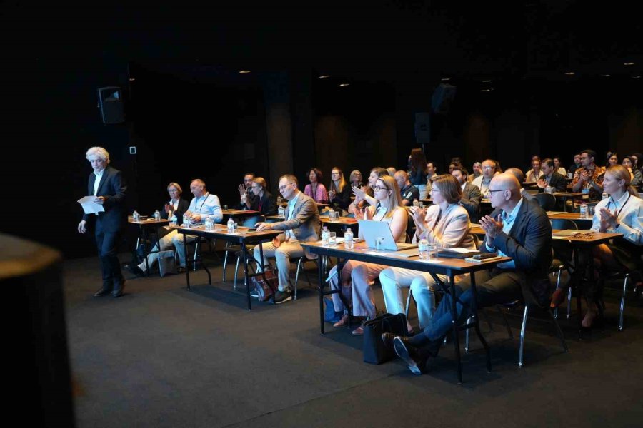 Prof. Dr. Özkan: "hedefimiz İlaçsız Rahim Naklini Yapabilmek"