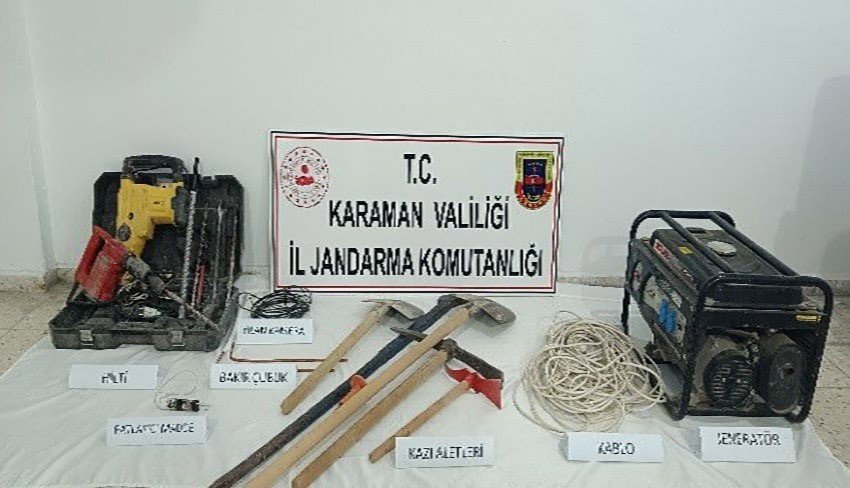 Karaman’da Tarihi Eser Ve Uyuşturucu Ele Geçirildi: 6 Kişi Tutuklandı