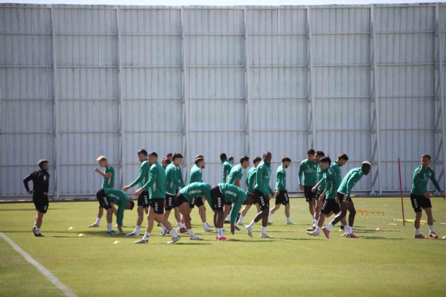 Recep Uçar: "kiminle Oynarsak Oynayalım Kurguladığımız Oyunu Yansıtmaya Çalışıyoruz"