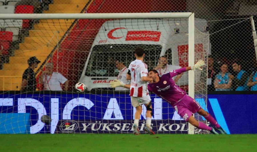 Trendyol Süper Lig: Antalyaspor: 2 - Çaykur Rizespor: 5 (maç Sonucu)