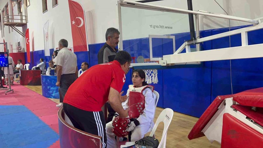 Türkiye Kulüpler Taekwondo Şampiyonası Alanya’da Başladı