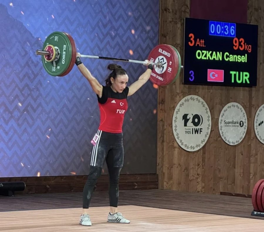 Niğdeli Sporcu Dünya Üçüncüsü Oldu